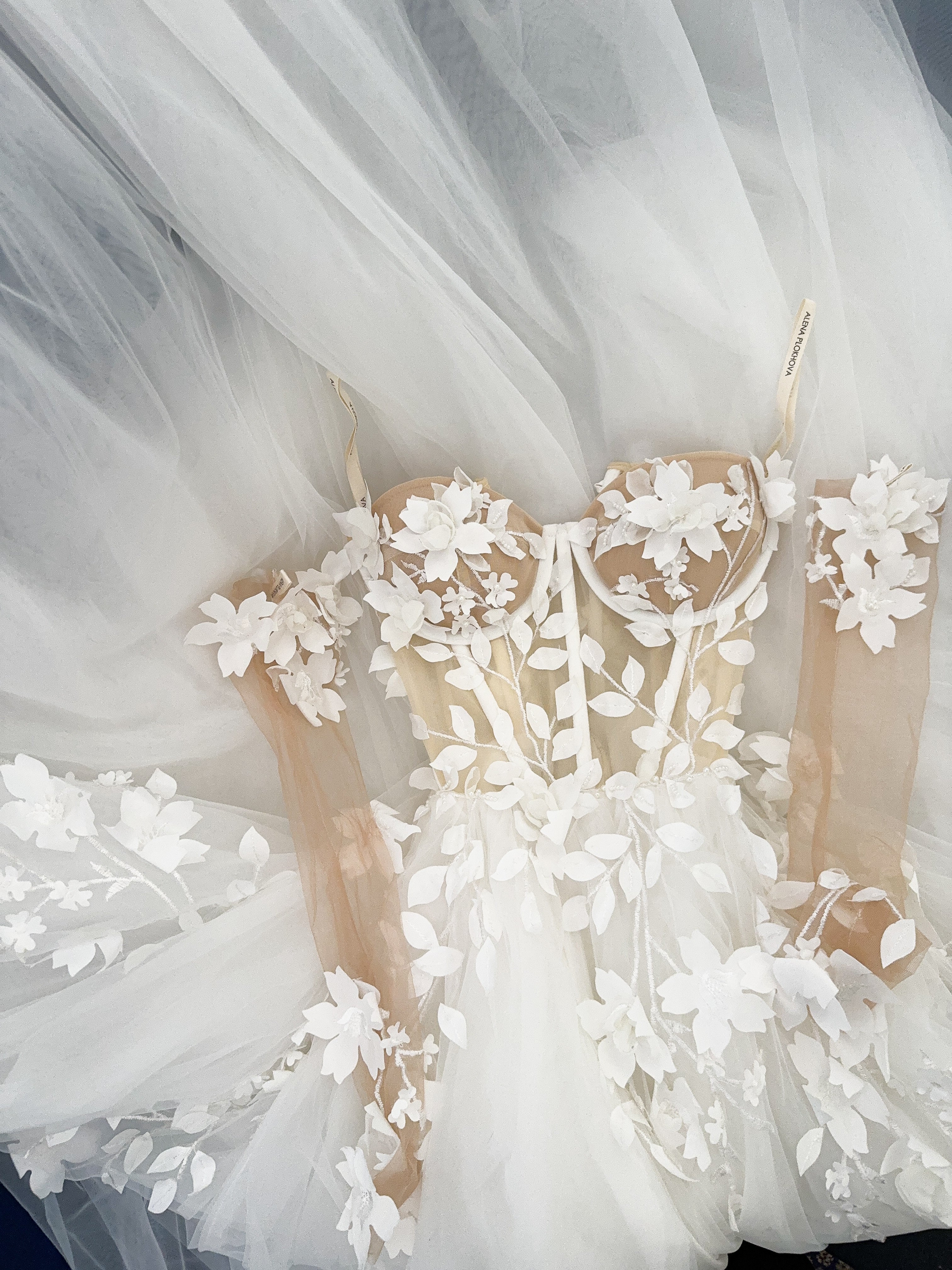 white white wedding dress off-white wedding dress with a deep slit and train. – Wedding dresses by Alena Plokhova