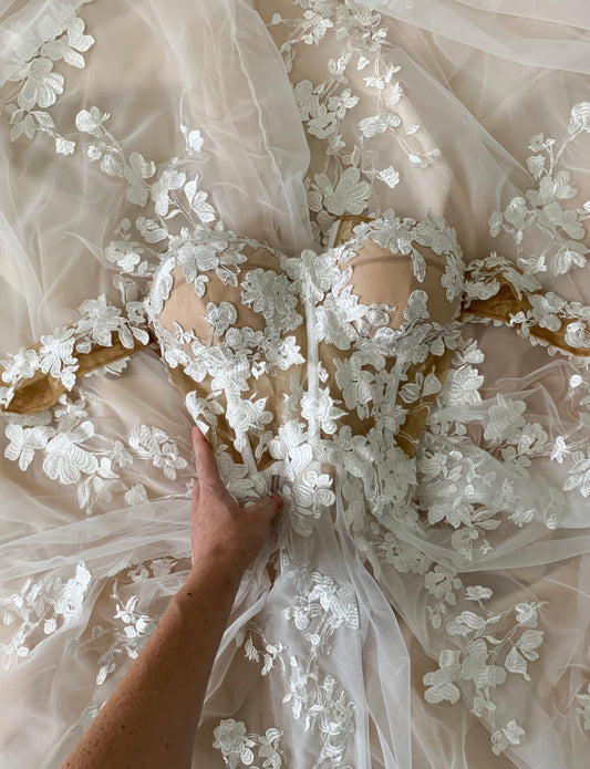 Dana/ Off-The- Shoulder Wedding Dress