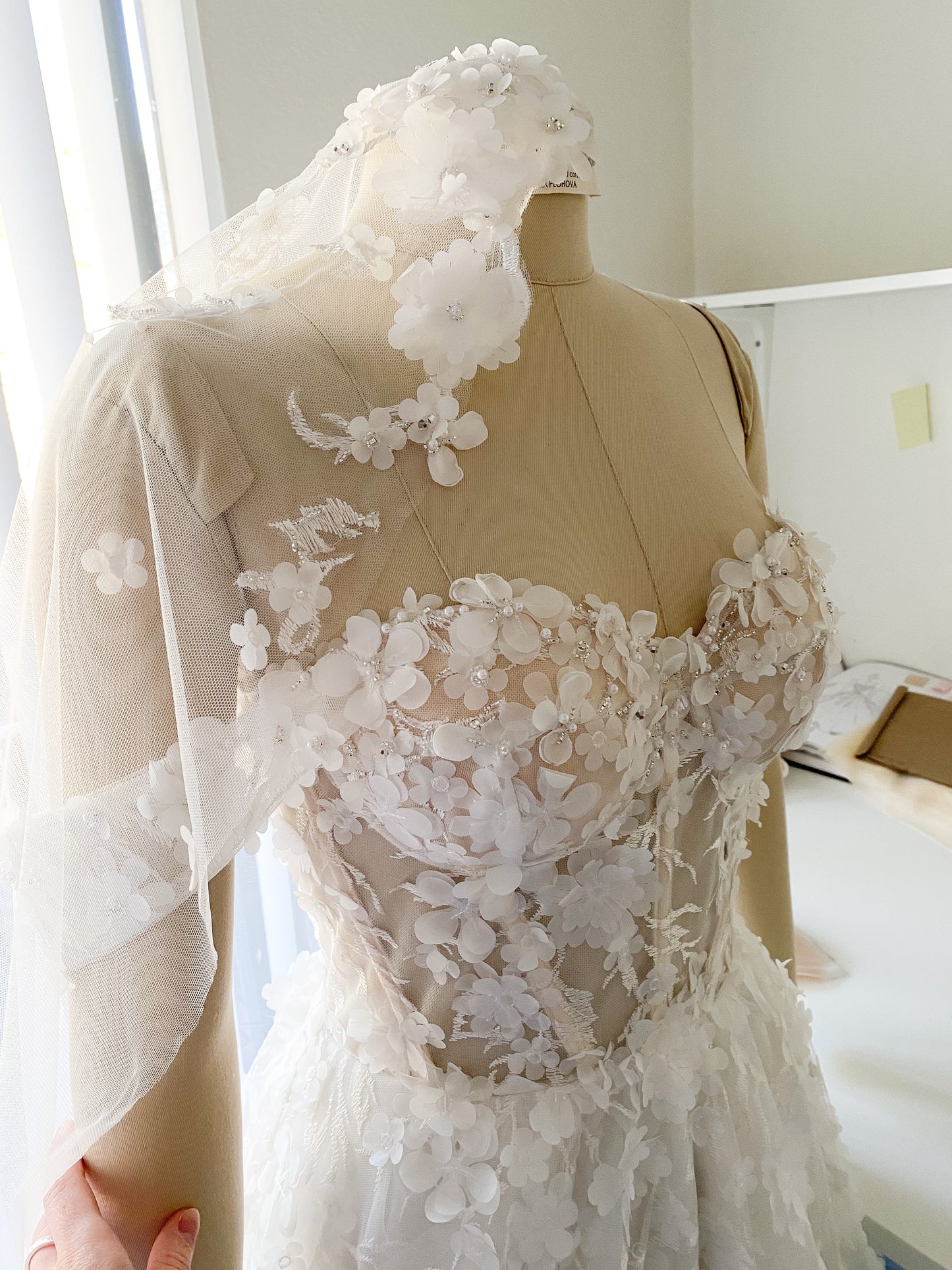 Rosa/ 3D Lace Wedding Dress with High Slit