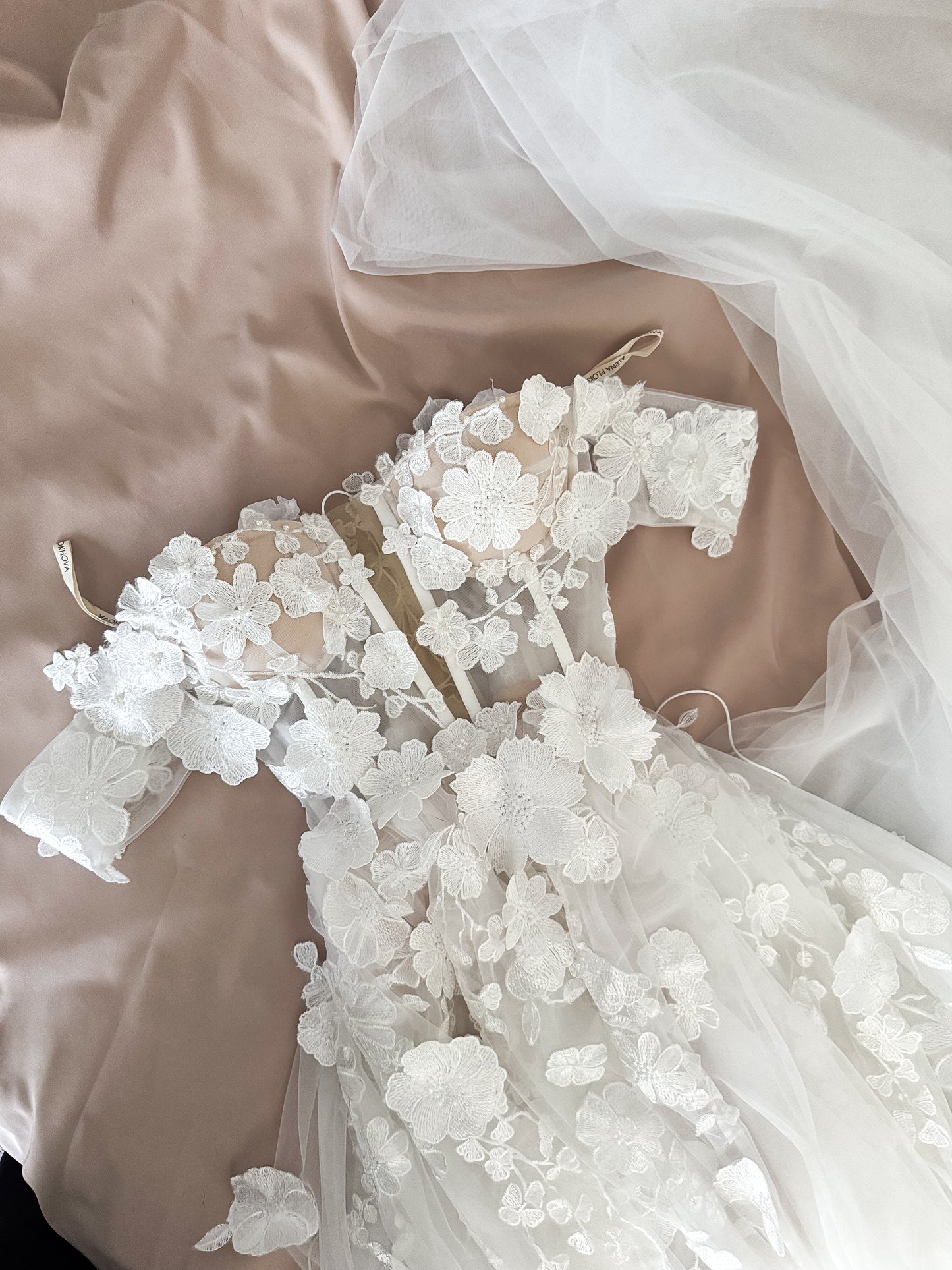 Amelia / Lace Wedding Dress with Off-Shoulder Straps and Train | Handmade Bridal Gown