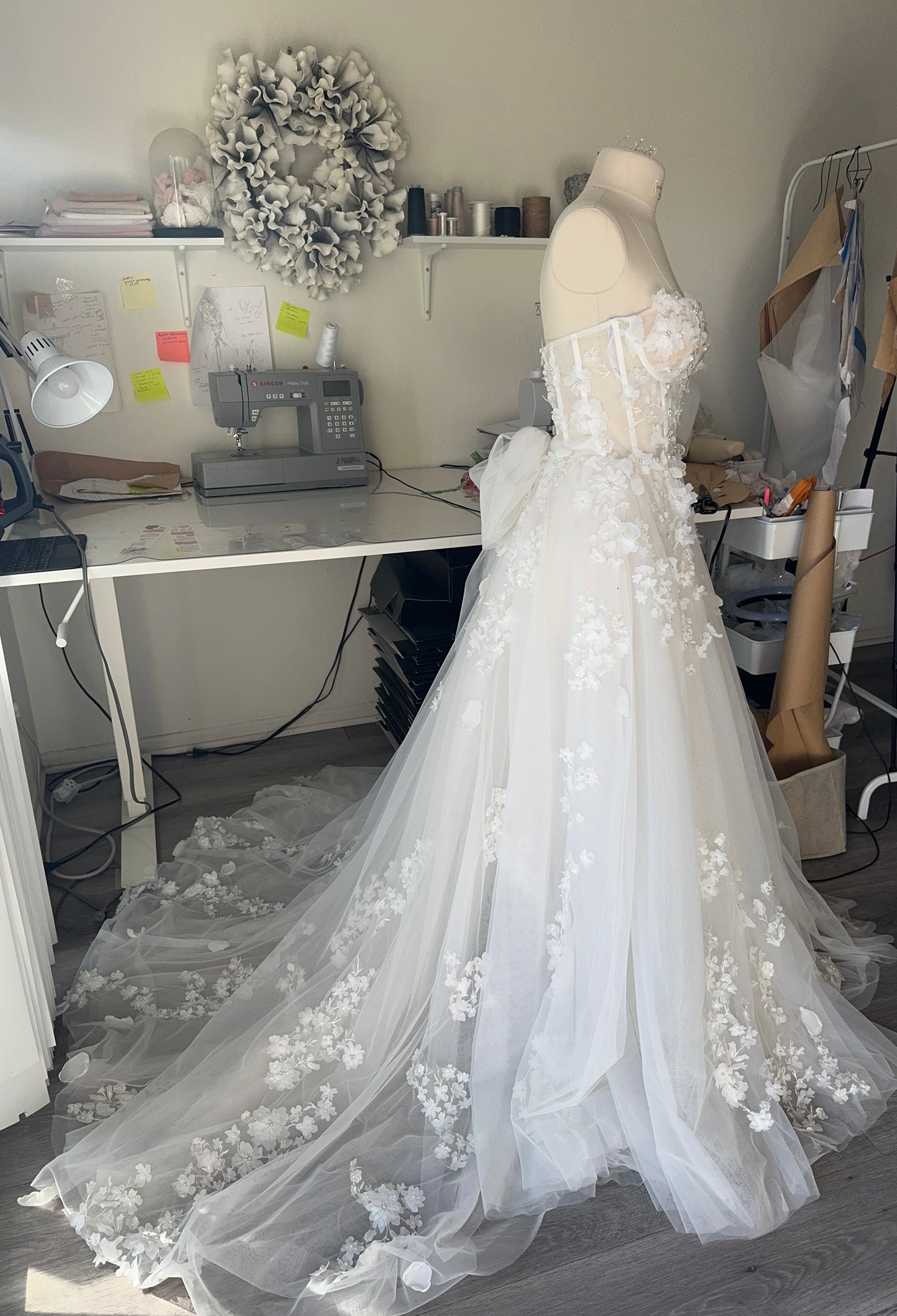 Alice / off white wedding dress with puffy sleeves