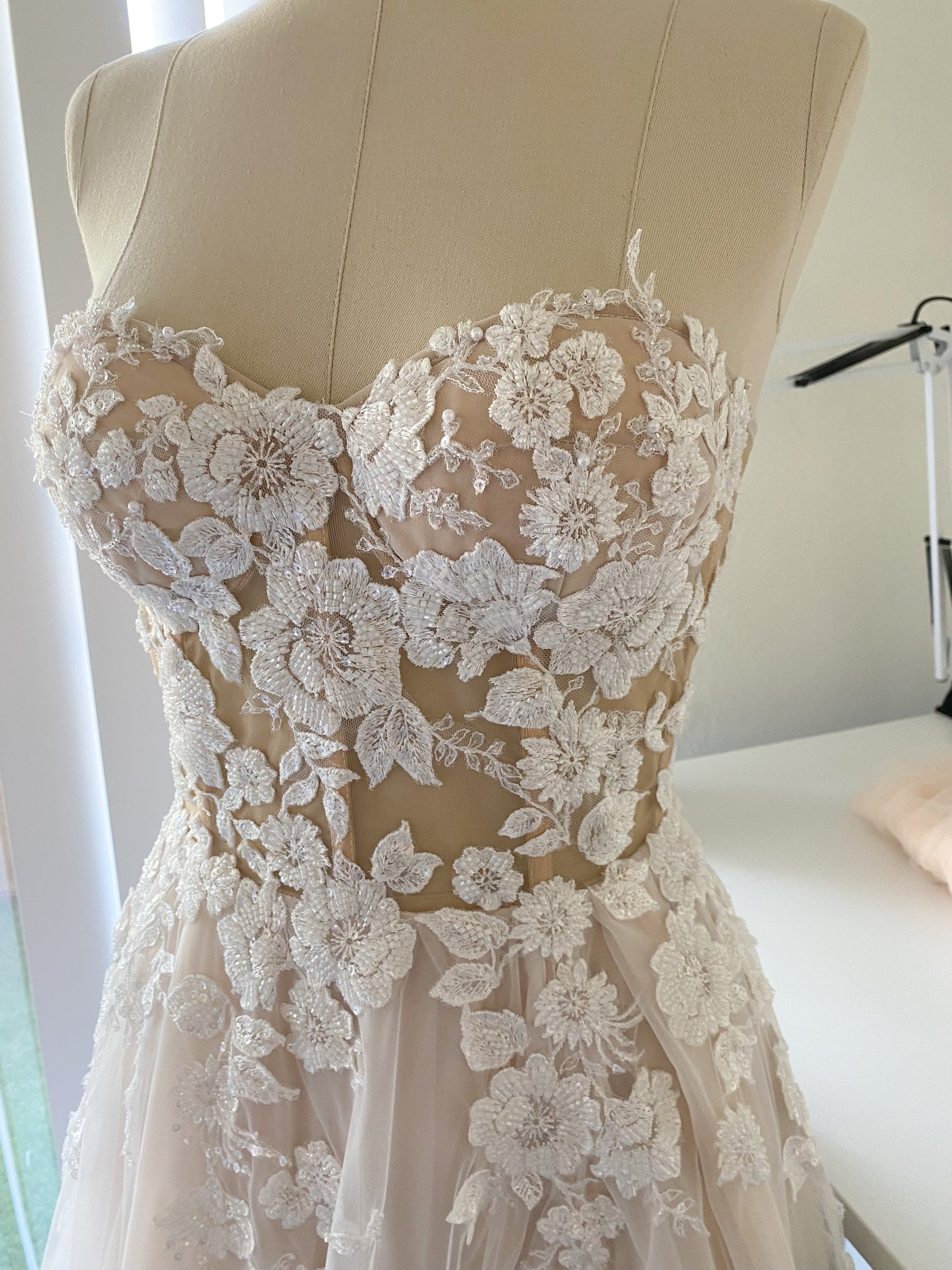 Nude Corset Wedding Dress – Wedding dresses by Alena Plokhova