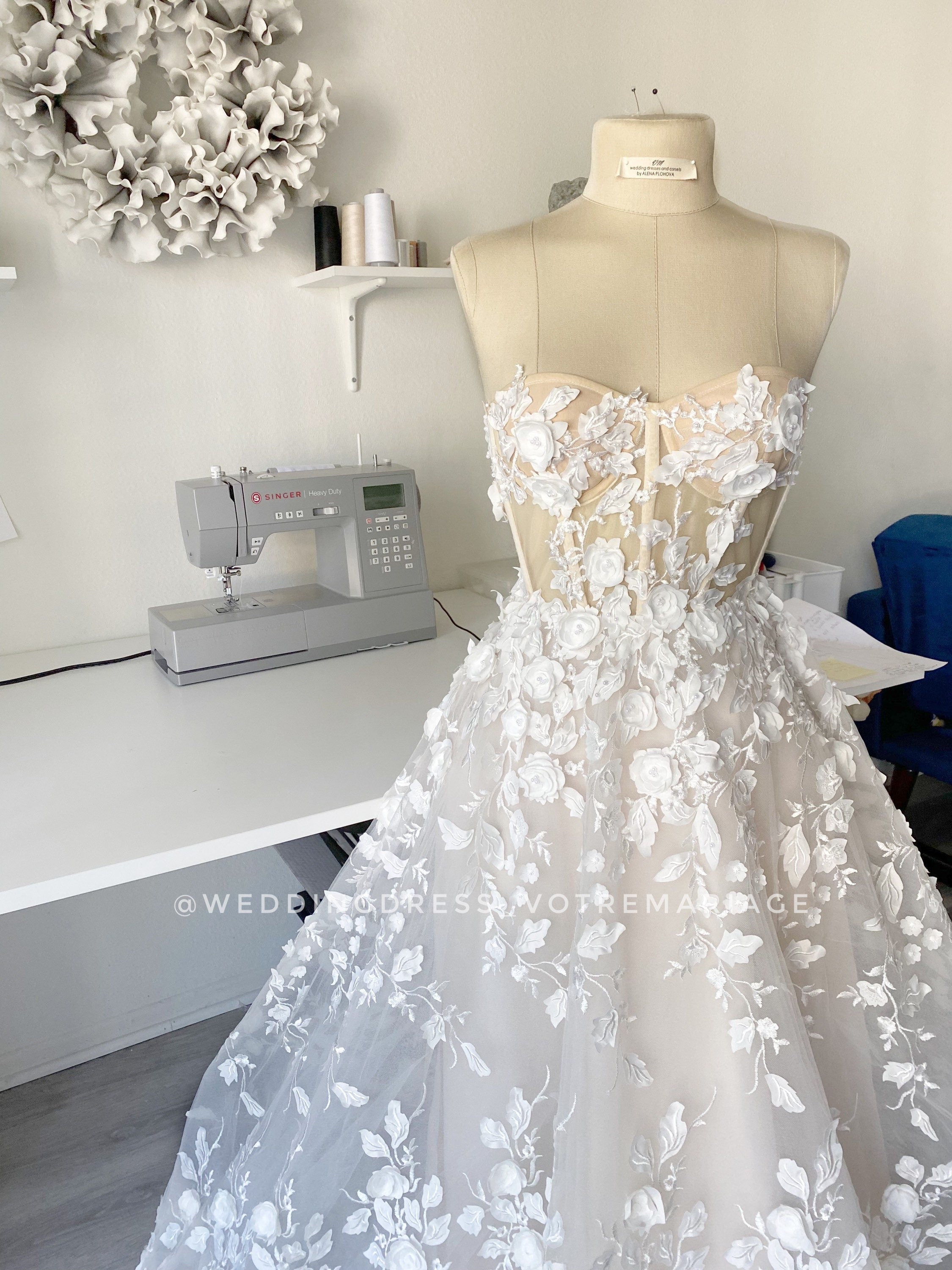Heavy Industry Luxury Satin Tail Wedding Dress Y6858 – Simplepromdress